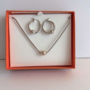 925 Sterling Silver Cape Cod Necklace & Earrings.
